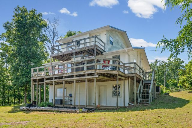 171 Eagle Nest Ct, Dover, TN 37058