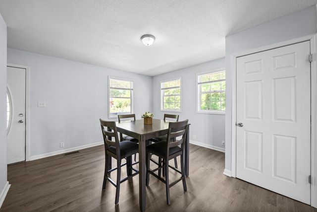 171 Eagle Nest Ct, Dover, TN 37058