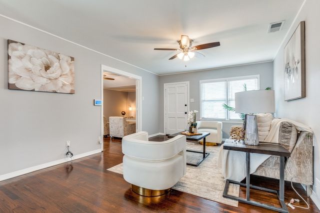 2736 Rolinda Drive, Dallas, TX 75211