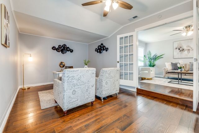 2736 Rolinda Drive, Dallas, TX 75211