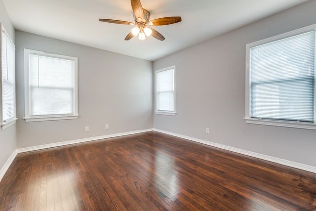 2736 Rolinda Drive, Dallas, TX 75211