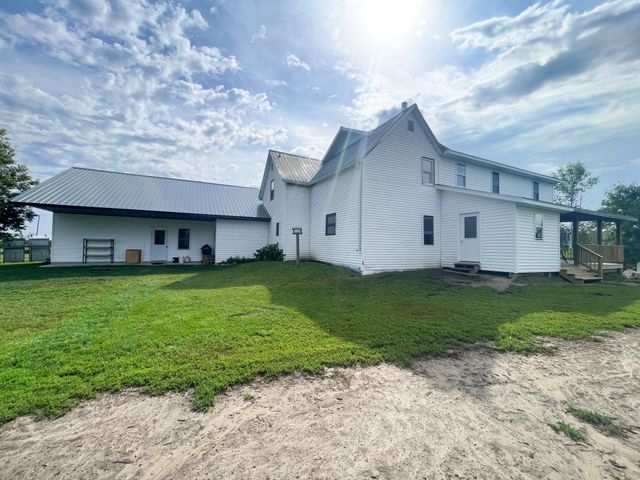 49404 109th Avenue, Gonvick, MN 56644