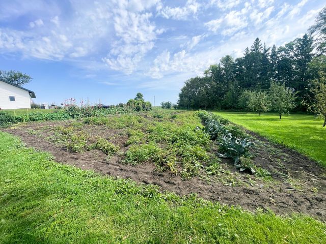 49404 109th Avenue, Gonvick, MN 56644