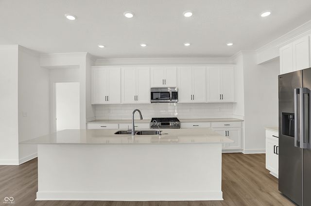 5307 Nettleton Way, Avon, IN 46123