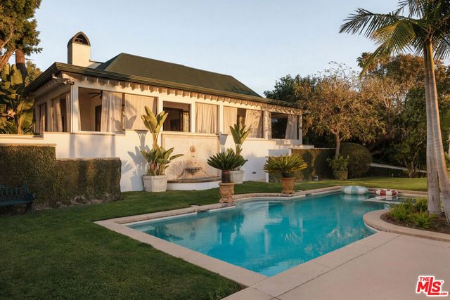 26799 Sea Vista Drive, Malibu, CA 90265