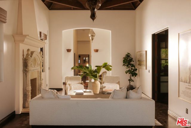 26799 Sea Vista Drive, Malibu, CA 90265