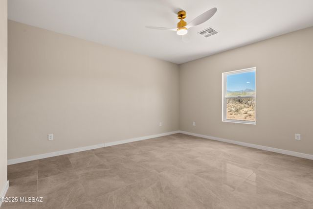324 Peru Ct, Rio Rico, AZ 85648