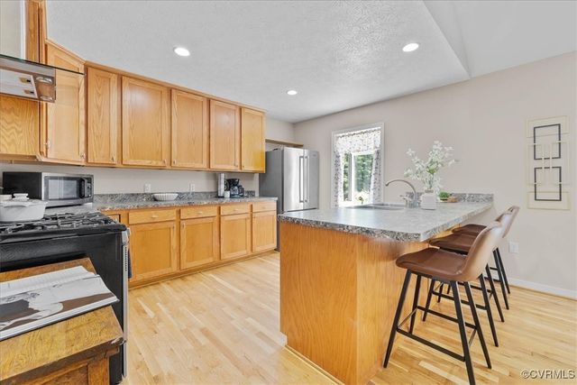 5995 Hopewell Rd, New Kent, VA 23124