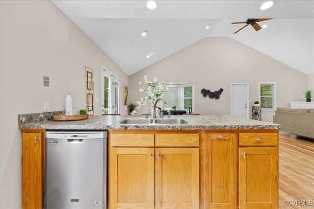 5995 Hopewell Rd, New Kent, VA 23124