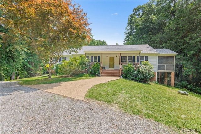 5995 Hopewell Rd, New Kent, VA 23124