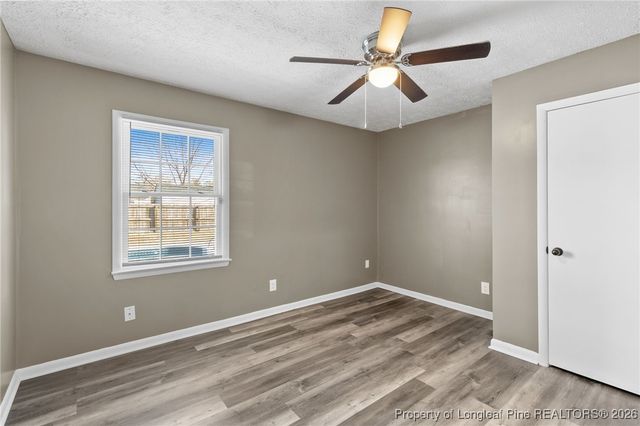 6218 Thornwood Drive, Hope Mills, NC 28348