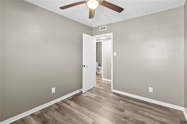 6218 Thornwood Drive, Hope Mills, NC 28348