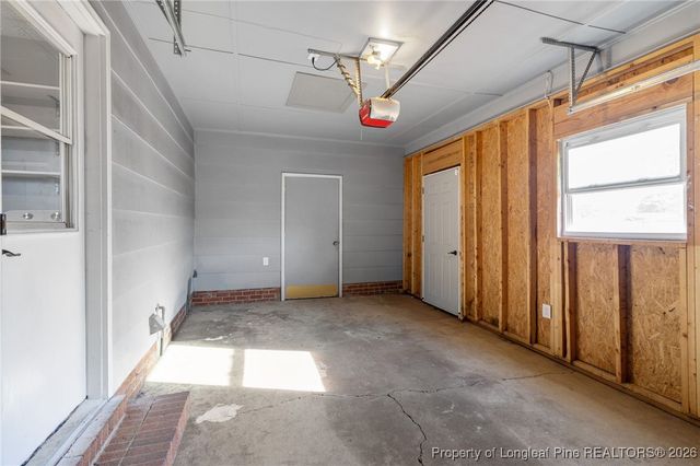 6218 Thornwood Drive, Hope Mills, NC 28348