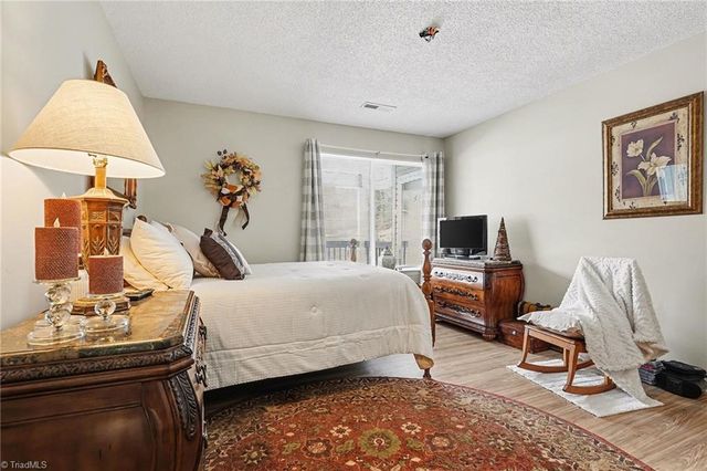 416 Westbrook Court, Archdale, NC 27263