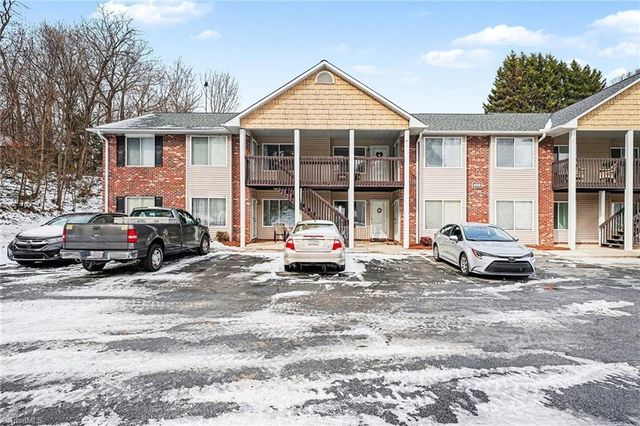 416 Westbrook Court, Archdale, NC 27263