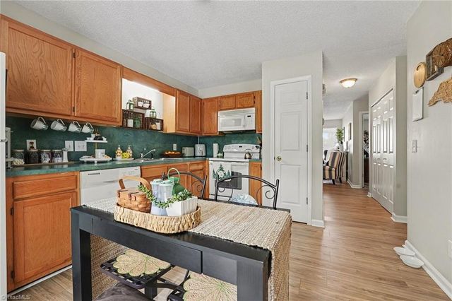 416 Westbrook Court, Archdale, NC 27263