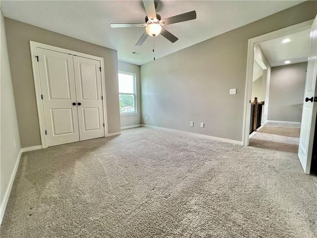 500 W Lawrence Avenue, Spring Hill, KS 66083