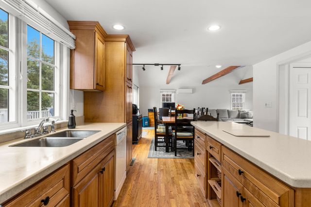 122 Forest Beach Rd, Chatham, MA 02659