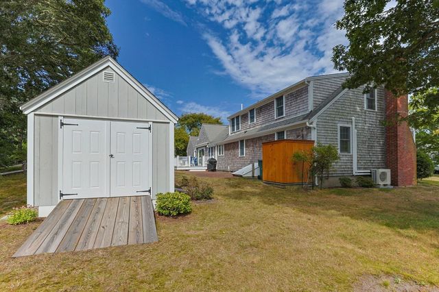 122 Forest Beach Rd, Chatham, MA 02659