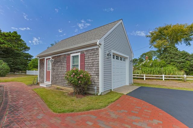 122 Forest Beach Rd, Chatham, MA 02659