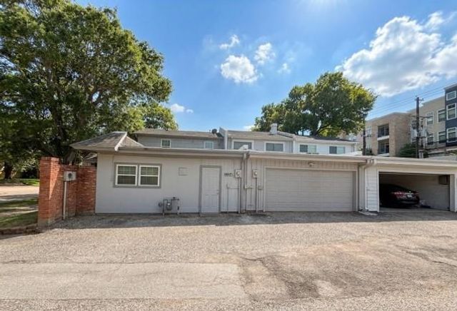 1789 Saxony Lane, Houston, TX 77058