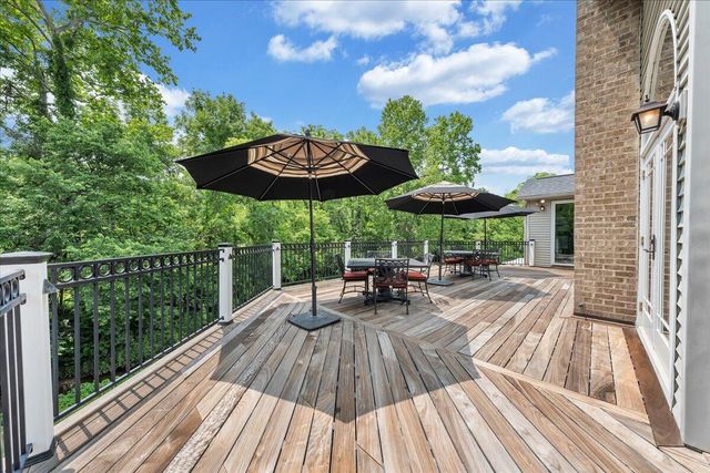 1425 Cravens Creek LN, Roanoke, VA 24018