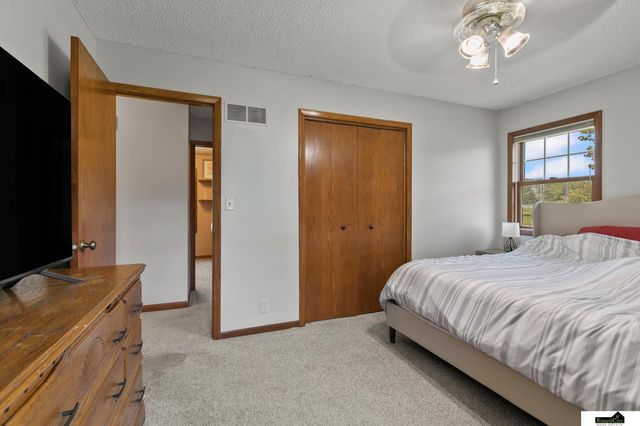 3541 N 75Th Street, Lincoln, NE 68507
