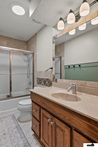 3541 N 75Th Street, Lincoln, NE 68507
