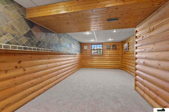 3541 N 75Th Street, Lincoln, NE 68507