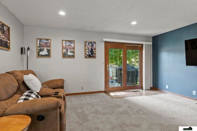 3541 N 75Th Street, Lincoln, NE 68507