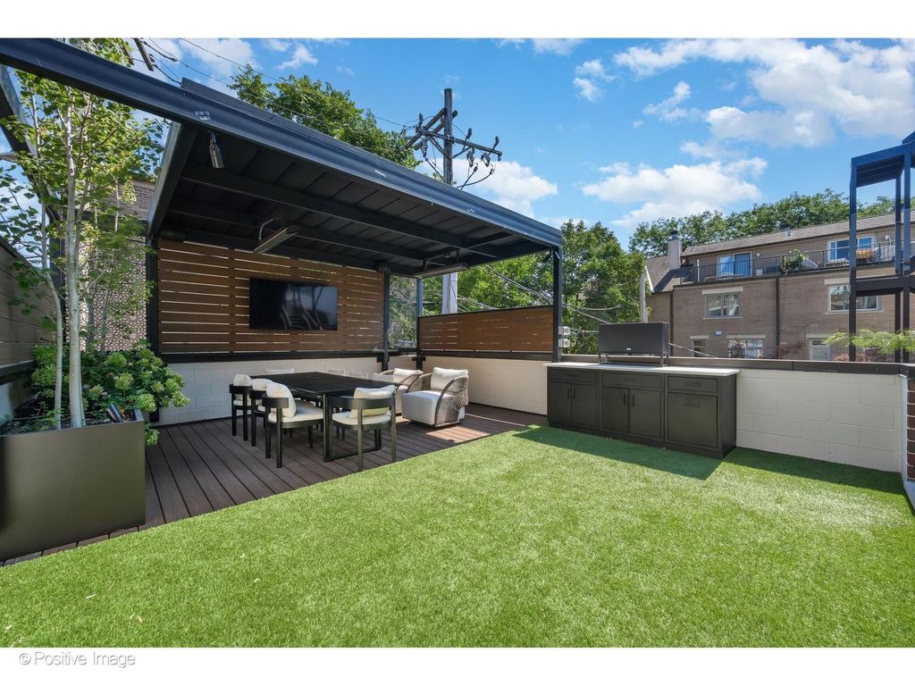 2745 N Greenview Avenue 1, Chicago, IL 60614 — photo 2