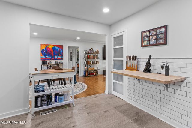 1816 Douglass Drive, Jackson, MS 39211