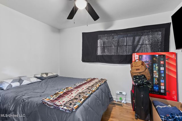 1816 Douglass Drive, Jackson, MS 39211