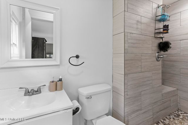 1816 Douglass Drive, Jackson, MS 39211