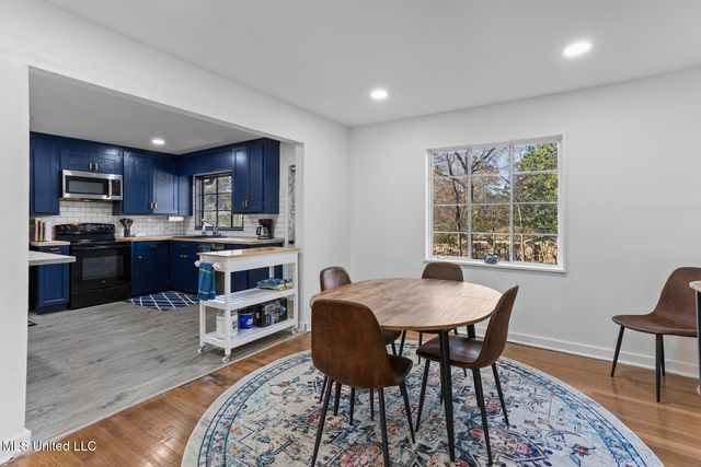 1816 Douglass Drive, Jackson, MS 39211