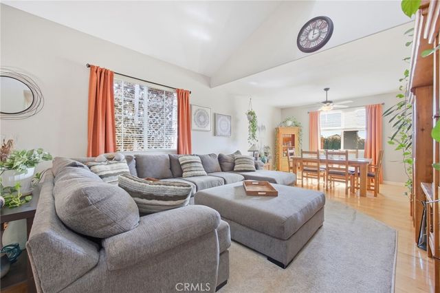 1198 Oasis Court, San Jacinto, CA 92582