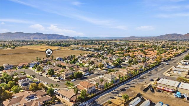 1198 Oasis Court, San Jacinto, CA 92582
