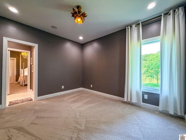 815 Starr Hill Road, Paducah, KY 42003