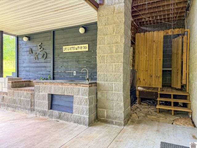 815 Starr Hill Road, Paducah, KY 42003
