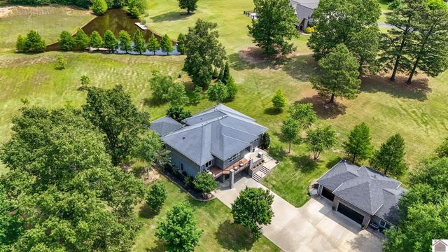 815 Starr Hill Road, Paducah, KY 42003