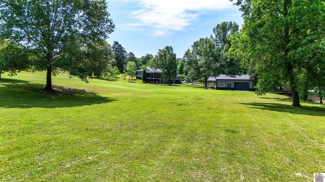 815 Starr Hill Road, Paducah, KY 42003