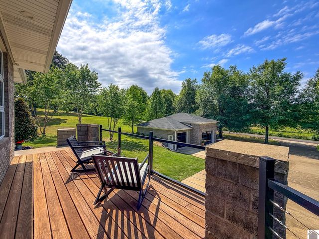 815 Starr Hill Road, Paducah, KY 42003