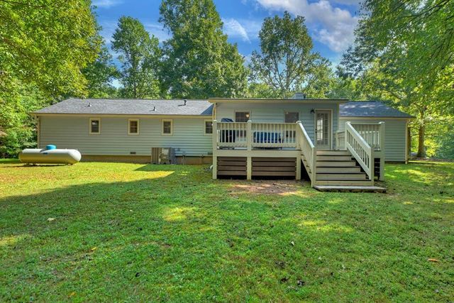 46 White Oak Drive, Talking Rock, GA 30175