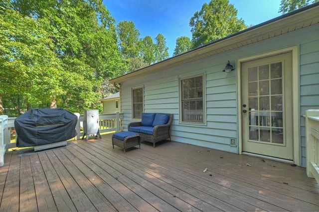 46 White Oak Drive, Talking Rock, GA 30175