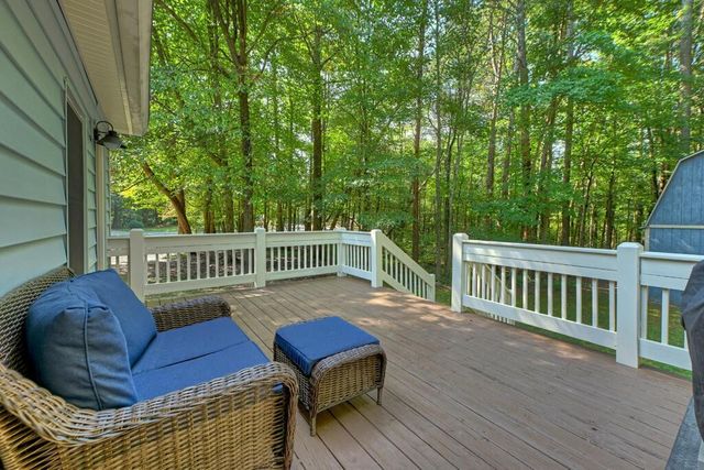 46 White Oak Drive, Talking Rock, GA 30175