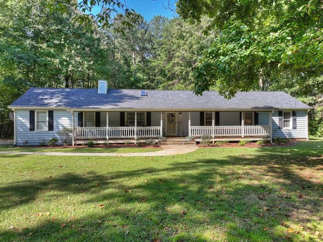 46 White Oak Drive, Talking Rock, GA 30175