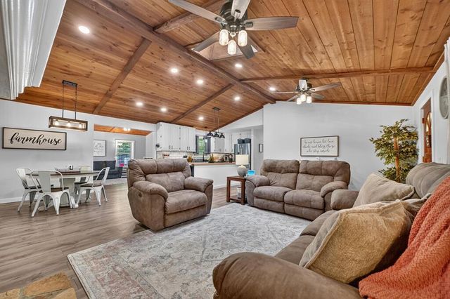 46 White Oak Drive, Talking Rock, GA 30175