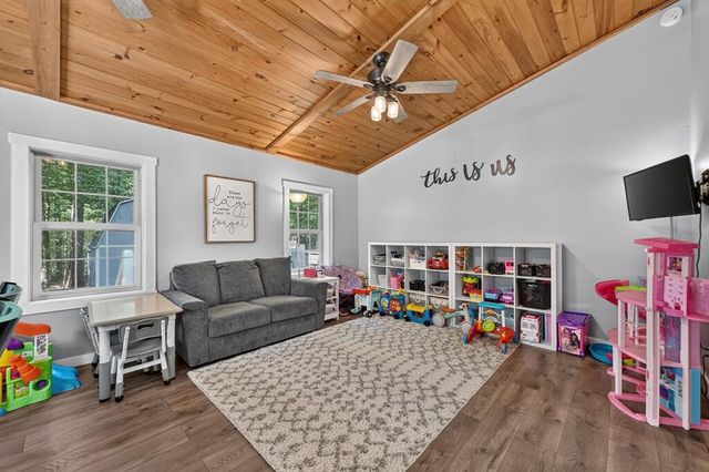 46 White Oak Drive, Talking Rock, GA 30175