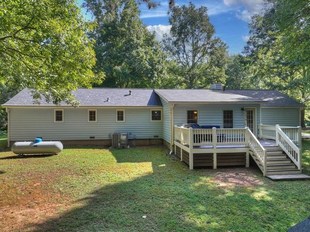46 White Oak Drive, Talking Rock, GA 30175