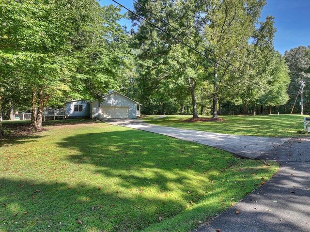 46 White Oak Drive, Talking Rock, GA 30175